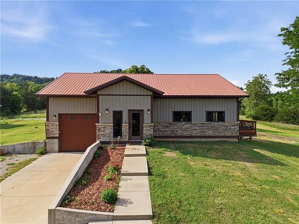 5.13 Acres of Land with Home for Sale in Eureka Springs, Arkansas