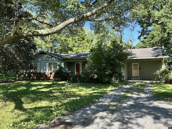 4.6 Acres of Land with Home for Sale in Union City, Tennessee