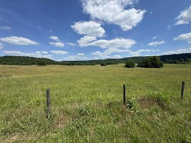 8.54 Acres of Land for Sale in Horse Cave, Kentucky