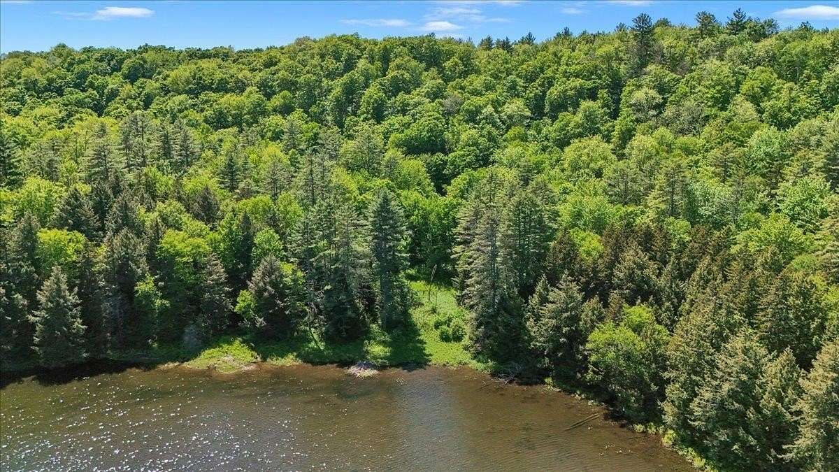 6 Acres of Residential Land for Sale in Calais Town, Vermont