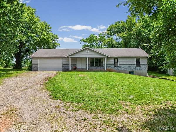 4.9 Acres of Land with Home for Sale in Blackwell, Missouri