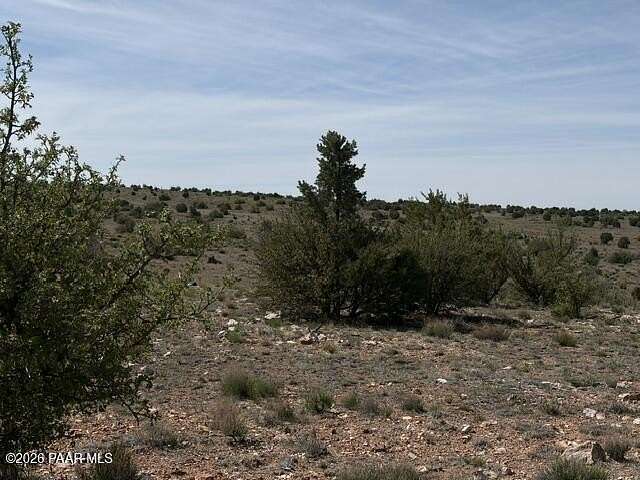 10 Acres of Recreational Land for Sale in Seligman, Arizona