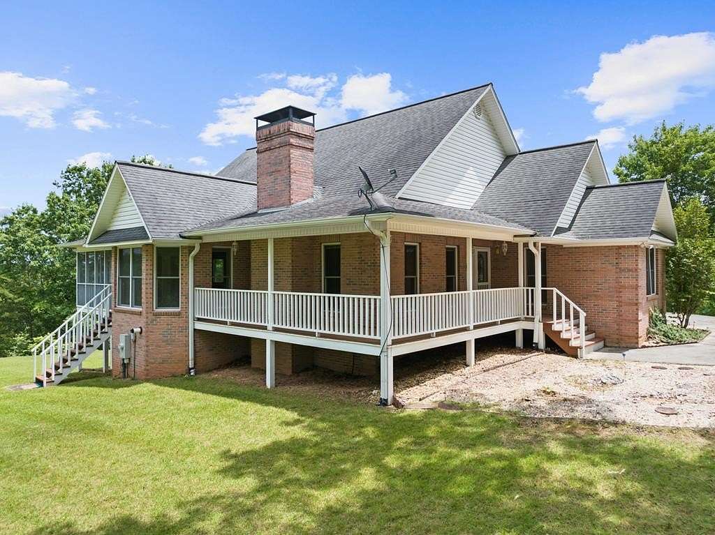 25.3 Acres of Land with Home for Sale in Mineral Bluff, Georgia