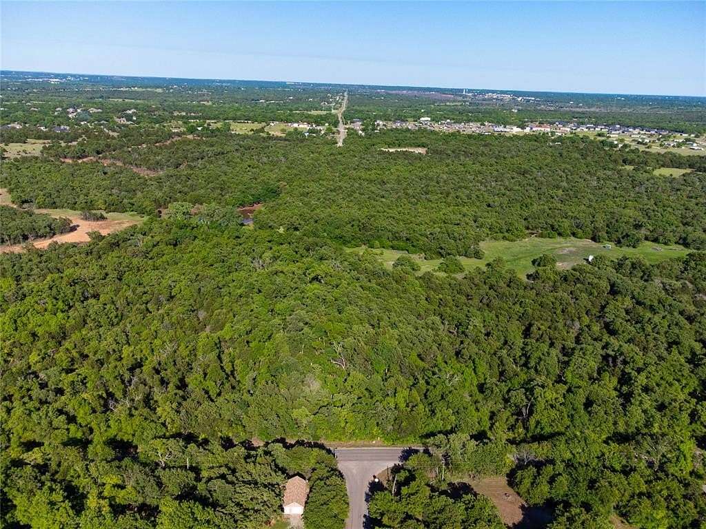 1.59 Acres of Land with Home for Sale in Edmond, Oklahoma