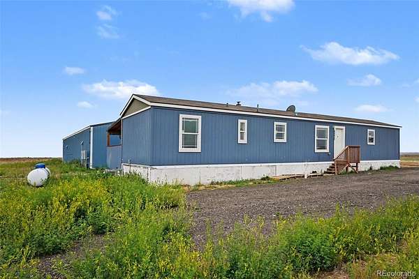 40 Acres of Land with Home for Sale in Ramah, Colorado
