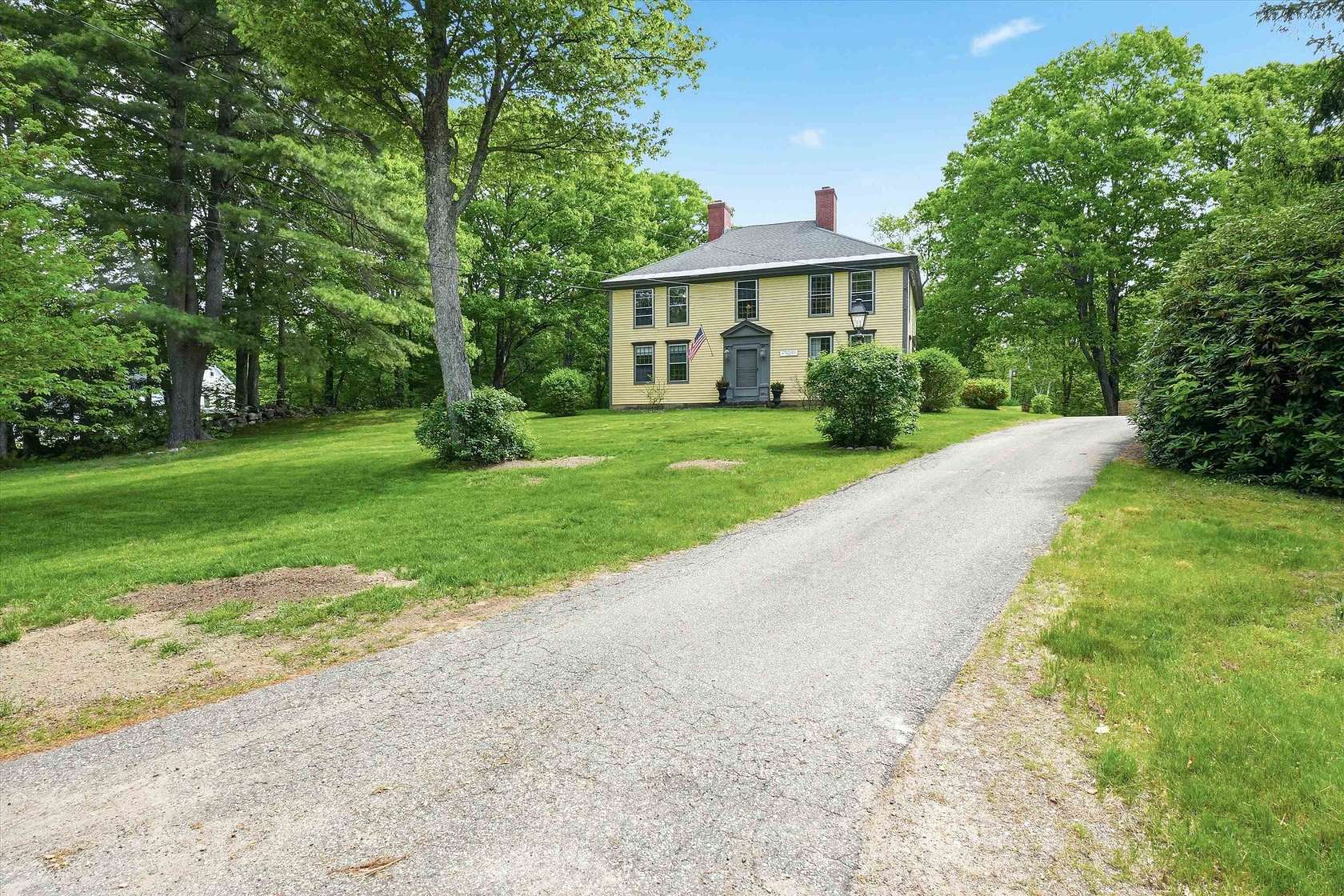 2 Acres of Land with Home for Sale in Dunbarton Town, New Hampshire