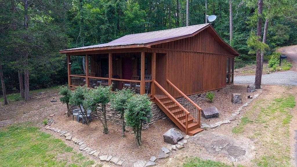 3.86 Acres of Land with Home for Sale in Heber Springs, Arkansas