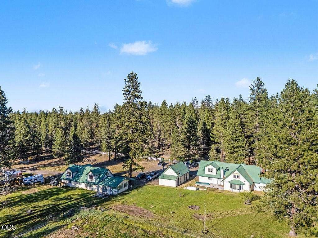 69.2 Acres of Agricultural Land with Home for Sale in Beatty, Oregon