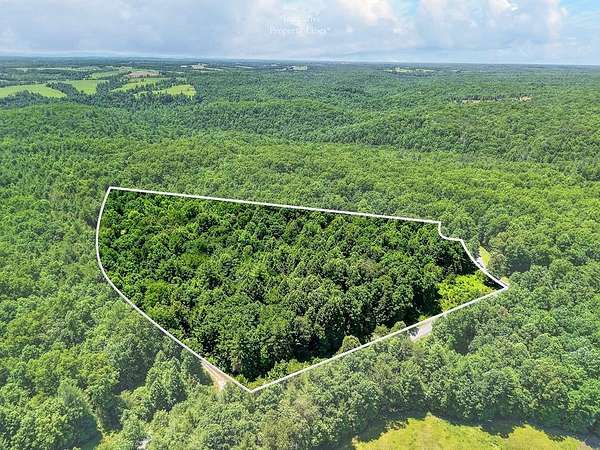 12.7 Acres of Land for Sale in Jamestown, Tennessee
