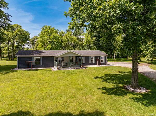 4 Acres of Land with Home for Sale in Hartford City, Indiana