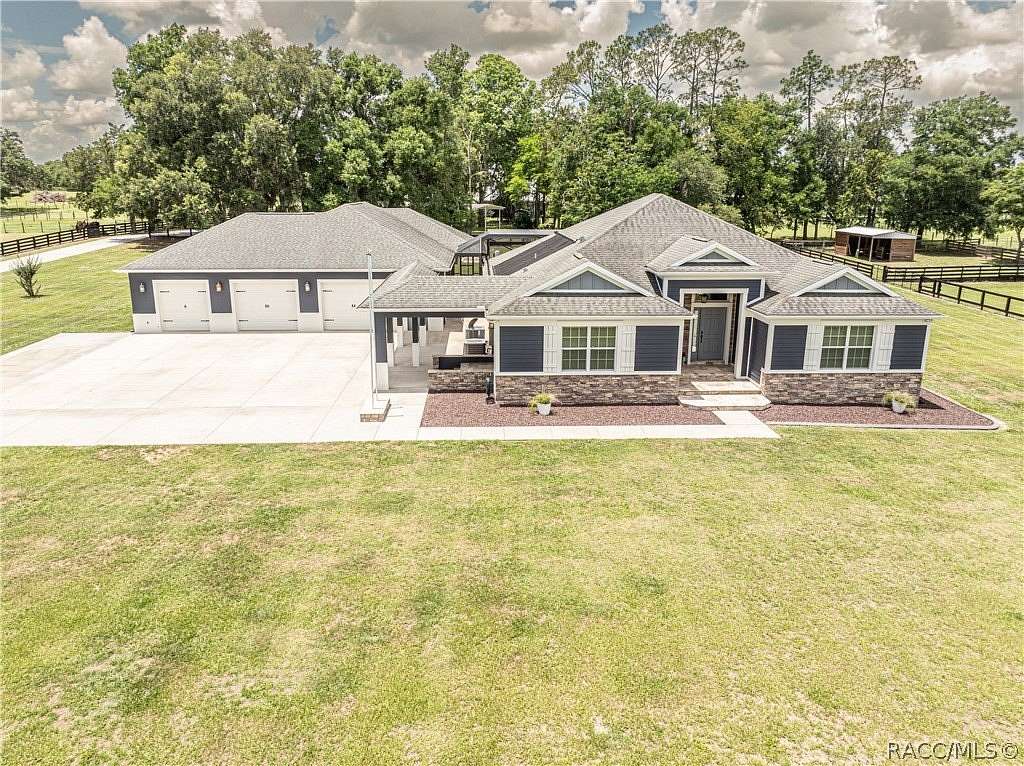 5 Acres of Land with Home for Sale in Wildwood, Florida