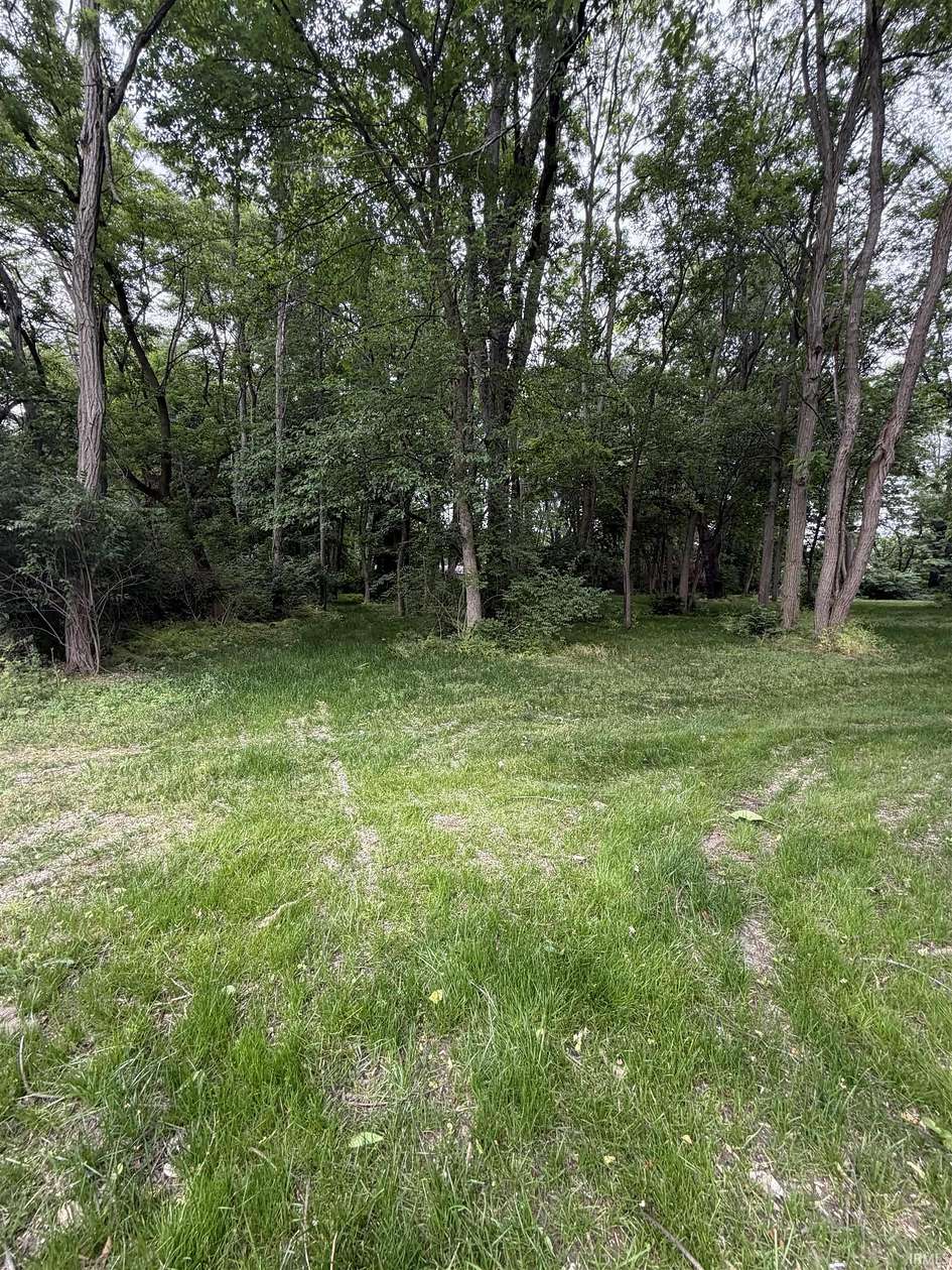 2.77 Acres of Residential Land for Sale in Elkhart, Indiana