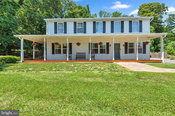 1.6 Acres of Land with Home for Sale in Arnold, Maryland