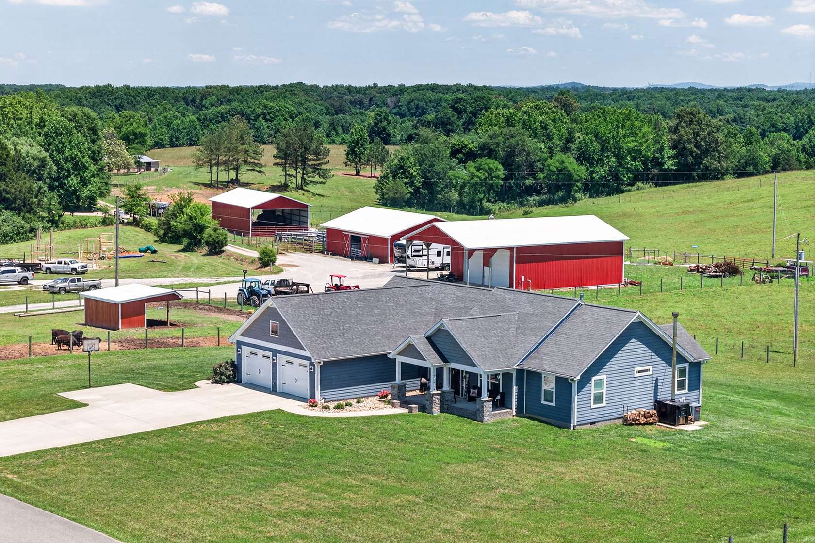 23.3 Acres of Land with Home for Sale in Baxter, Tennessee