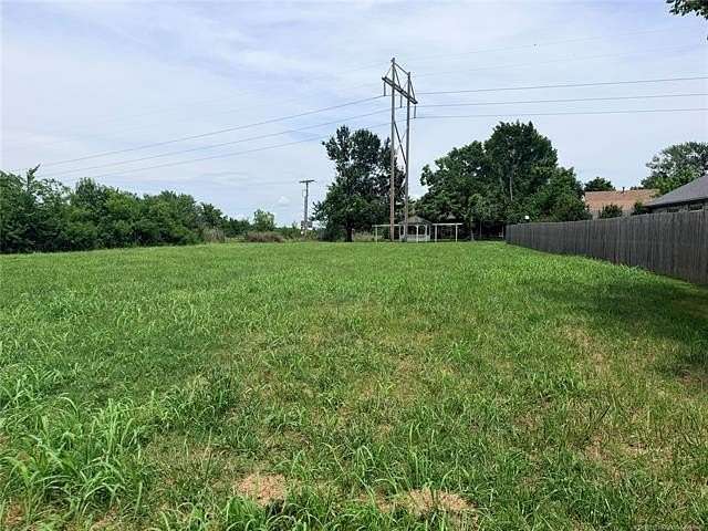 0.29 Acres of Residential Land for Sale in Wagoner, Oklahoma