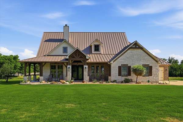 1.5 Acres of Land with Home for Sale in Bartonville, Texas