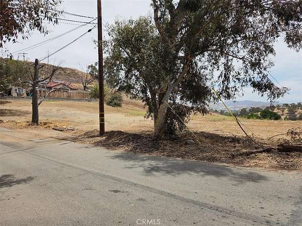 1 Acre of Residential Land for Sale in Lake Elsinore, California