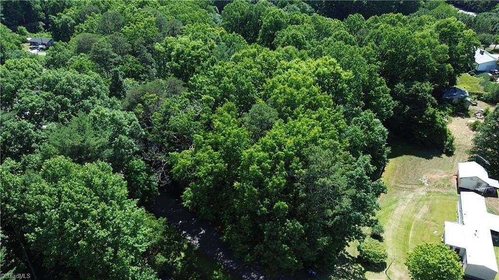1.26 Acres of Residential Land for Sale in Ronda, North Carolina