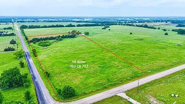 10 Acres of Recreational & Residential Land for Sale in Leonard, Texas