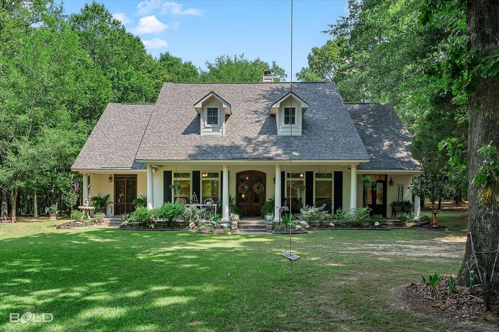 17.9 Acres of Land with Home for Sale in Vivian, Louisiana