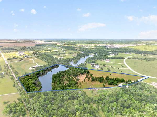 10.2 Acres of Land for Sale in Royse City, Texas