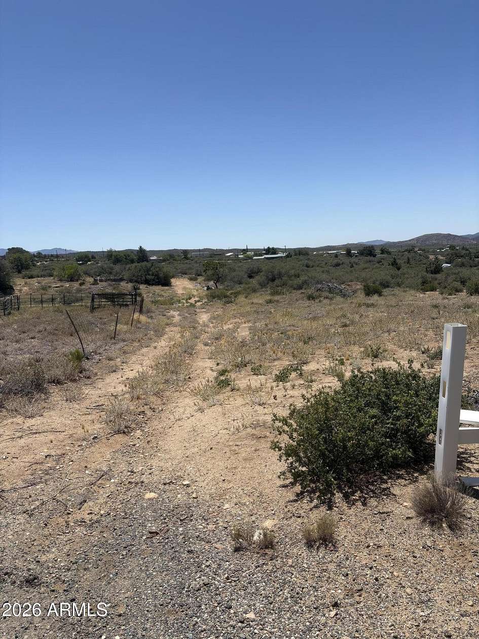 2.24 Acres of Residential Land for Sale in Kirkland, Arizona