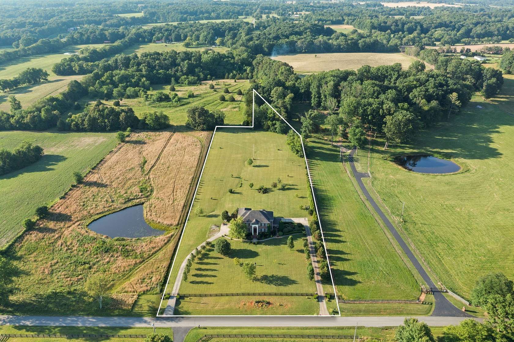 4.35 Acres of Land with Home for Sale in Cross Plains, Tennessee
