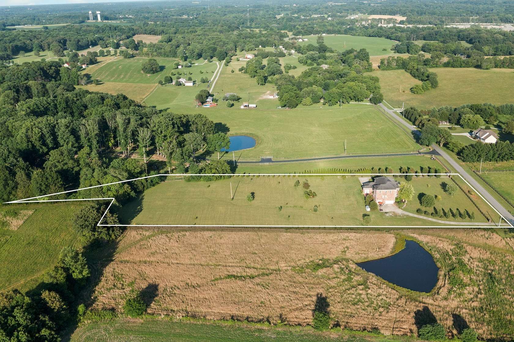 4.35 Acres of Land with Home for Sale in Cross Plains, Tennessee