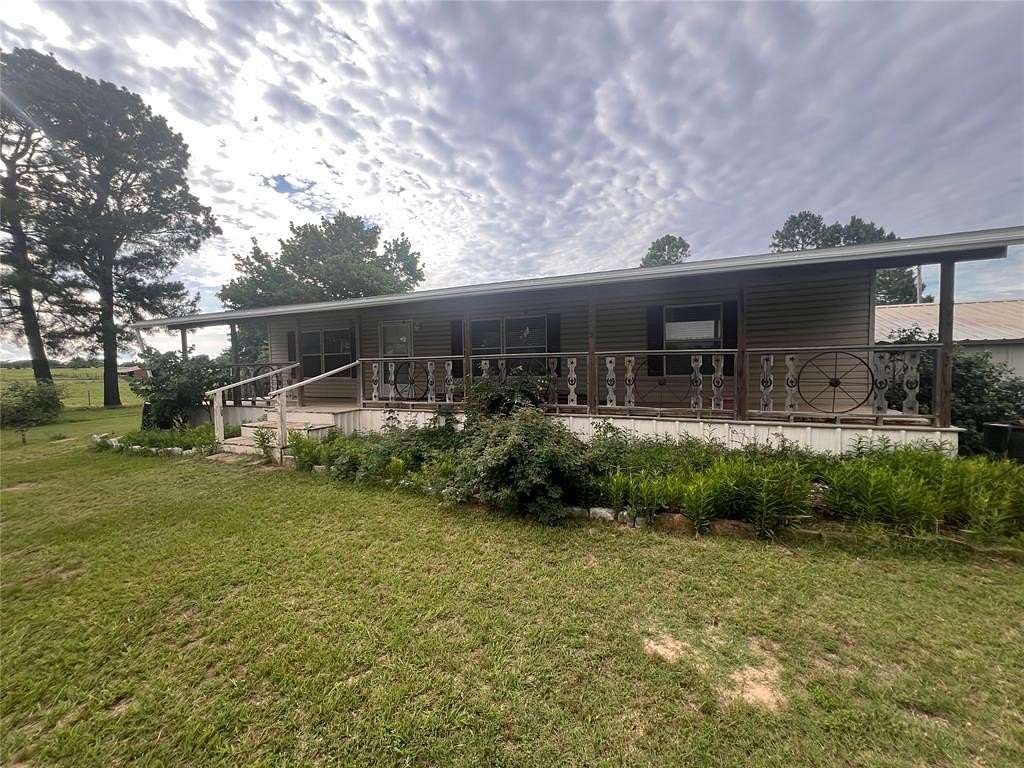 30 Acres of Land with Home for Sale in Calvin, Oklahoma