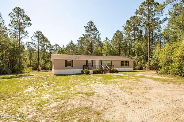 2.53 Acres of Land with Home for Sale in Waycross, Georgia