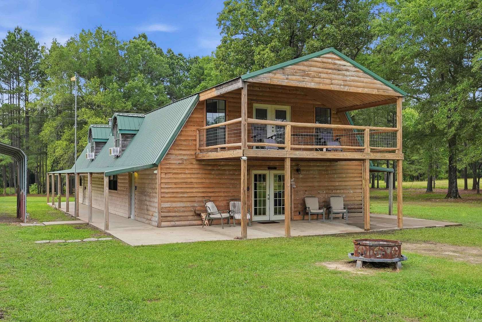84.8 Acres of Recreational Land with Home for Sale in Grapevine, Arkansas