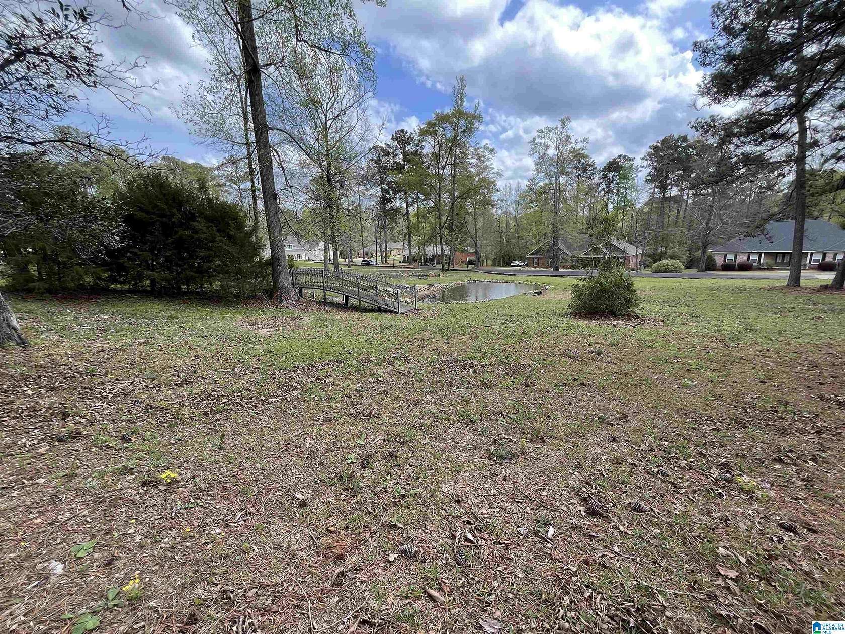 1.38 Acres of Residential Land for Sale in Tallassee, Alabama