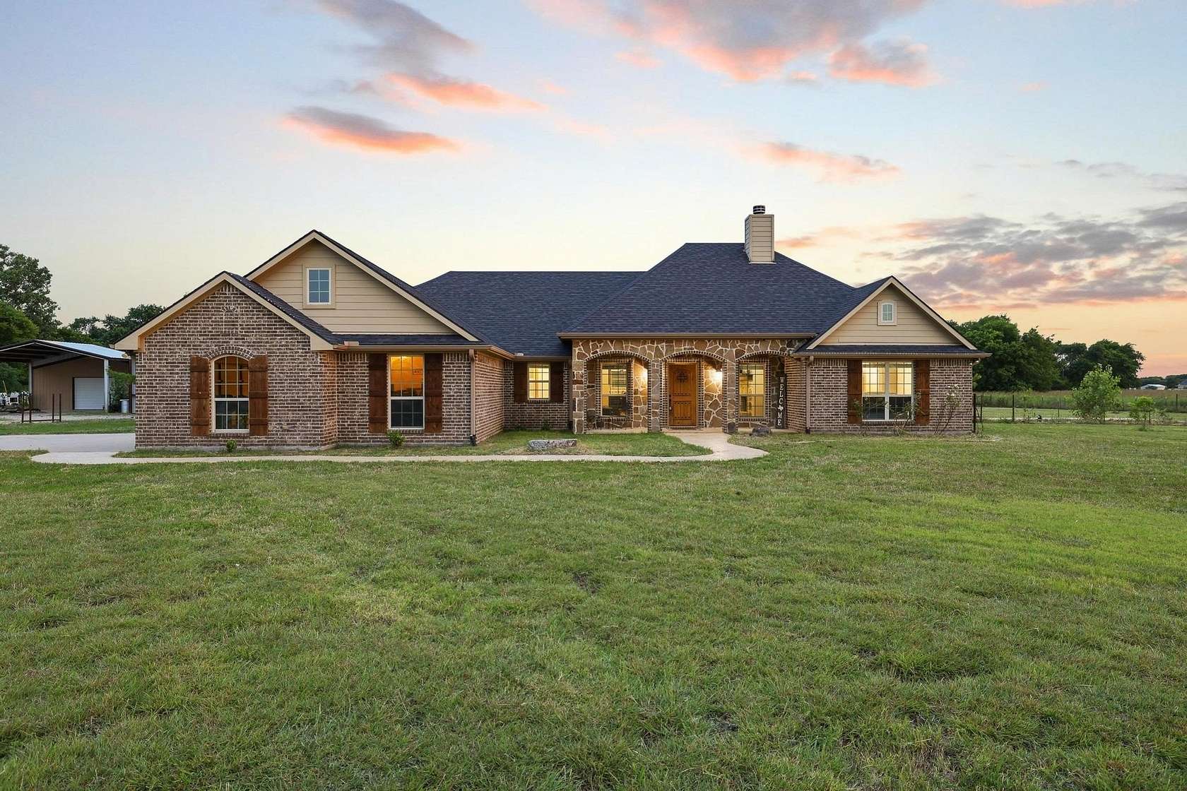 6.24 Acres of Land with Home for Sale in Trenton, Texas
