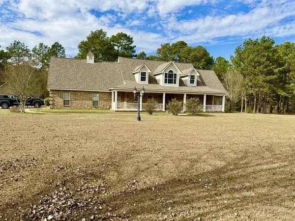 2 Acres of Land with Home for Sale in Marshall, Texas