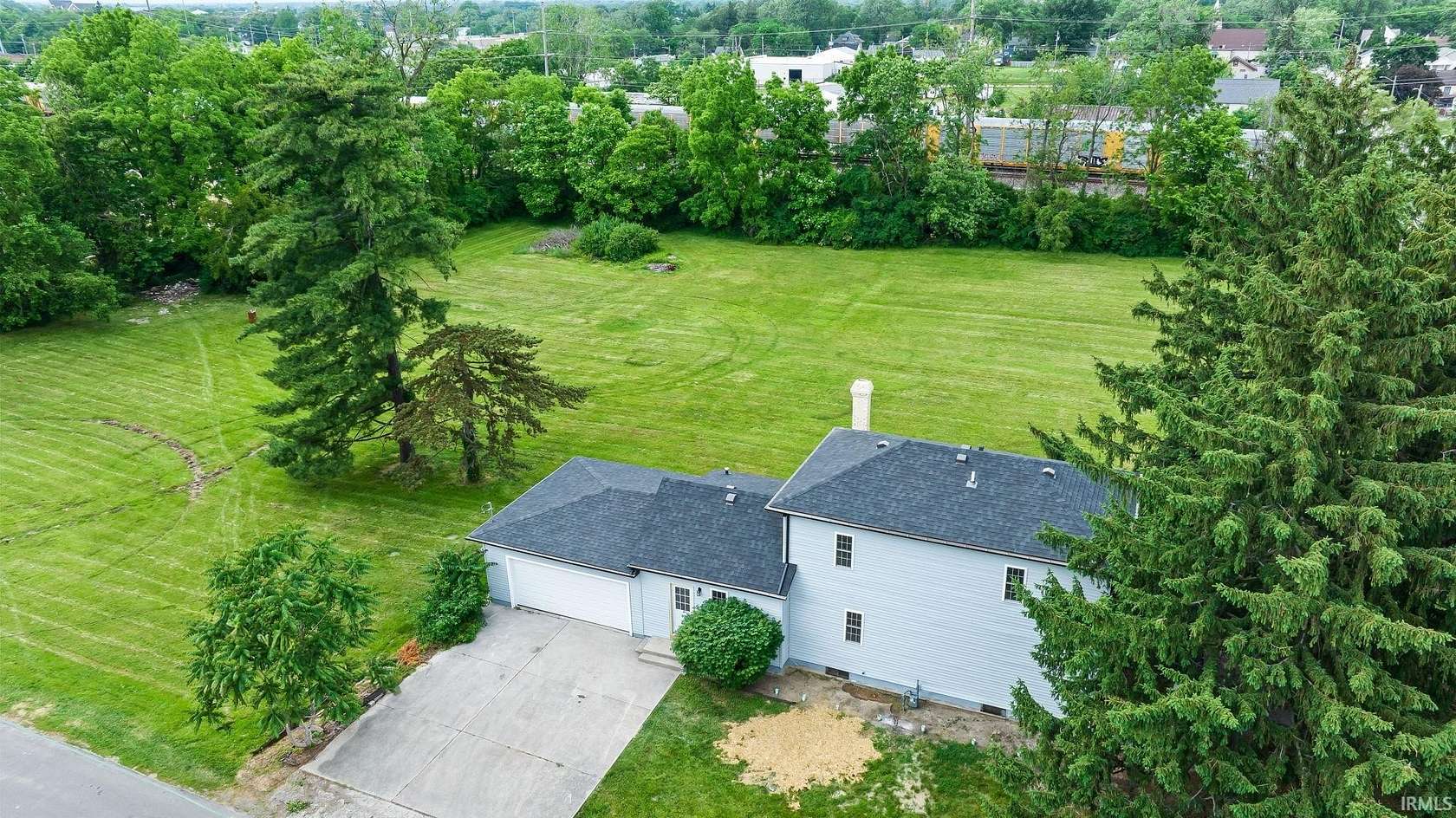 2 Acres of Land with Home for Sale in Fort Wayne, Indiana