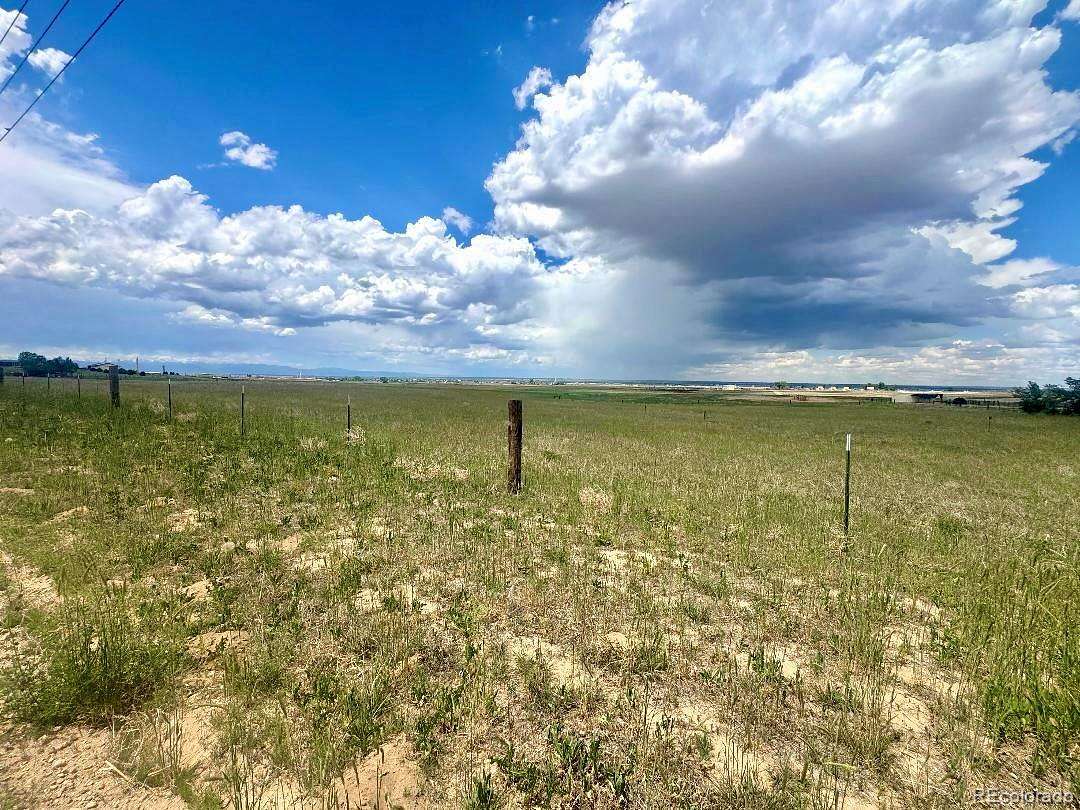 35 Acres of Land for Sale in Platteville, Colorado