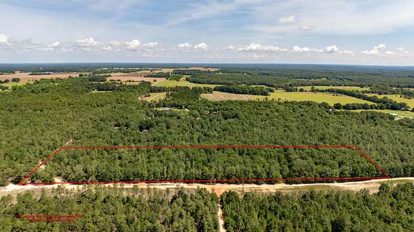 10 Acres of Recreational & Residential Land for Sale in Baker, Florida