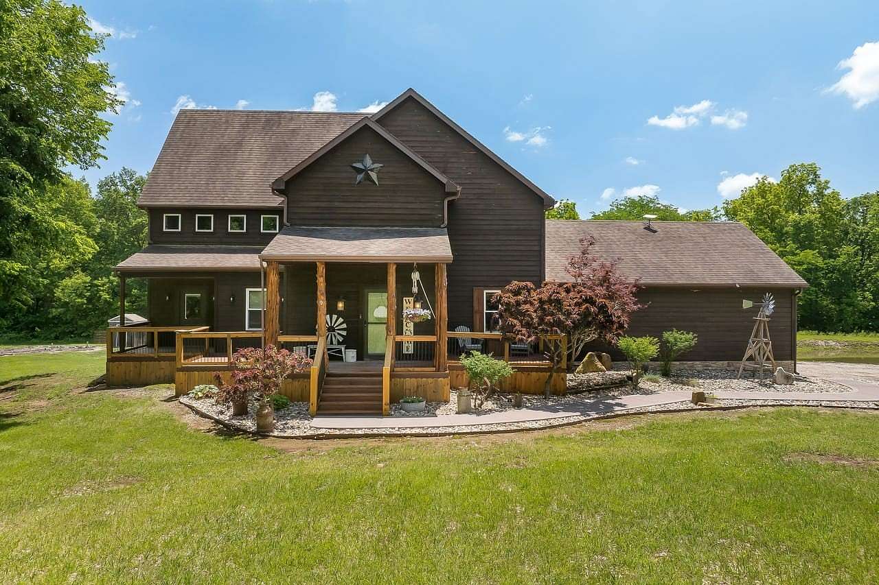 19.4 Acres of Land with Home for Sale in Cameron, Missouri