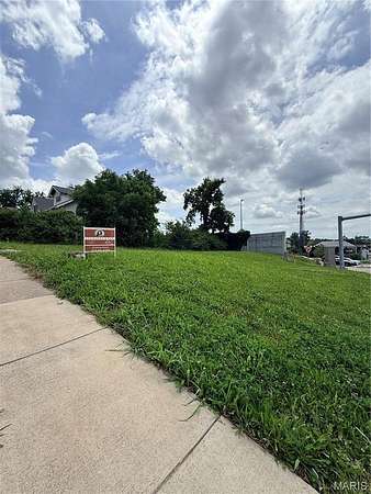 0.13 Acres of Residential Land for Sale in Richmond Heights, Missouri