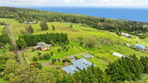 5 Acres of Land with Home for Sale in Honokaa, Hawaii