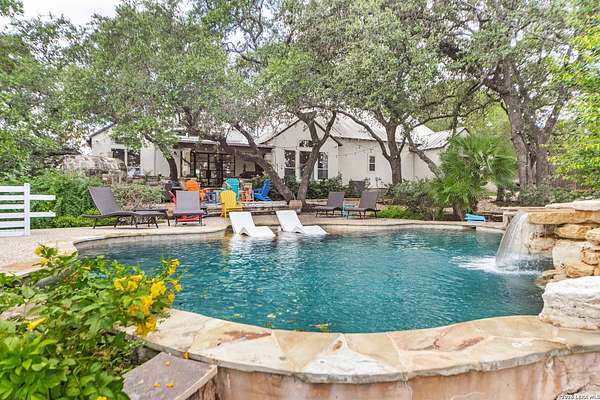 1.8 Acres of Land with Home for Sale in San Antonio, Texas