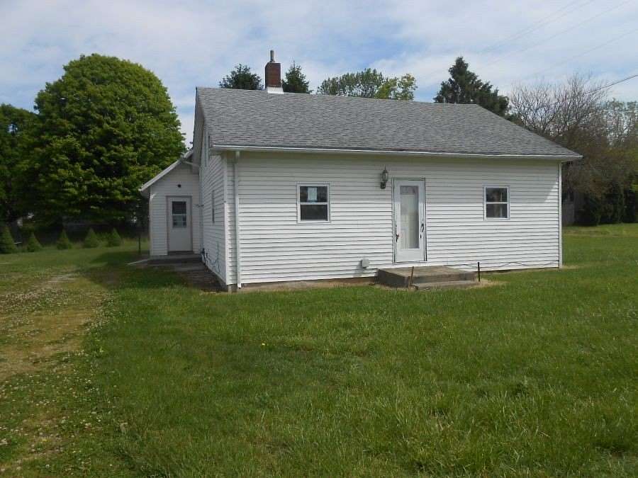 4.78 Acres of Land with Home for Sale in Casstown, Ohio
