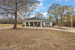 2 Acres of Land with Home for Sale in Ridgeland, Mississippi