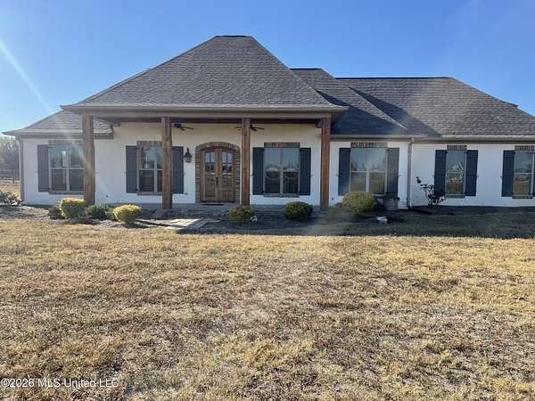 13 Acres of Land with Home for Sale in Pelahatchie, Mississippi