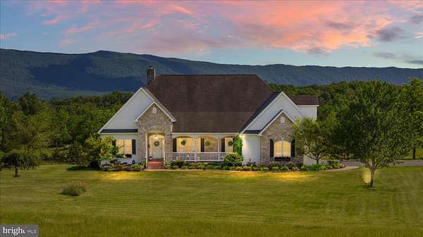23.5 Acres of Land with Home for Sale in Strasburg, Virginia