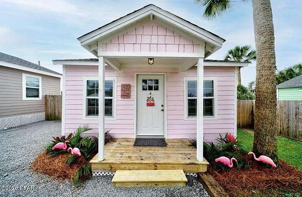 1.29 Acres of Land with Home for Lease in Panama City, Florida