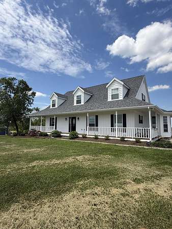 5.5 Acres of Land with Home for Sale in Danville, Kentucky