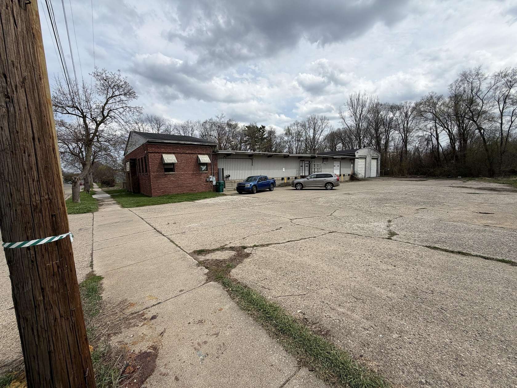 1.52 Acres of Improved Commercial Land for Sale in Kalamazoo, Michigan