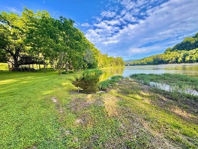 1.12 Acres of Improved Residential Land for Sale in Max Meadows, Virginia