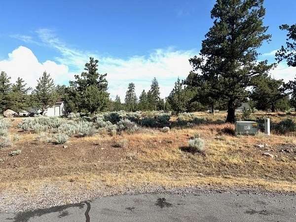 0.28 Acres of Residential Land for Sale in Weed, California